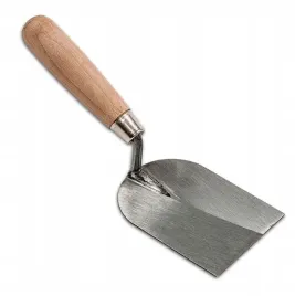 kielnia-murarska-100-mm-stal-szlifowana-11-12-mm-drewniany-uchwyt