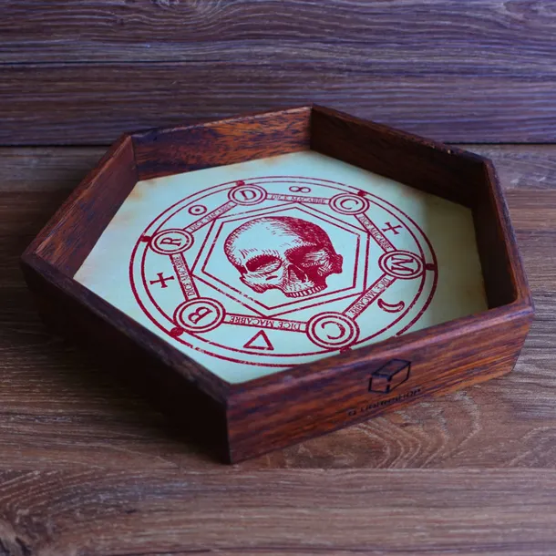 drewniany-dice-tray-macabre