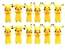 kalendarz-adwentowy-z-zabawkami-pikachu-prezent-figurki-naklejki