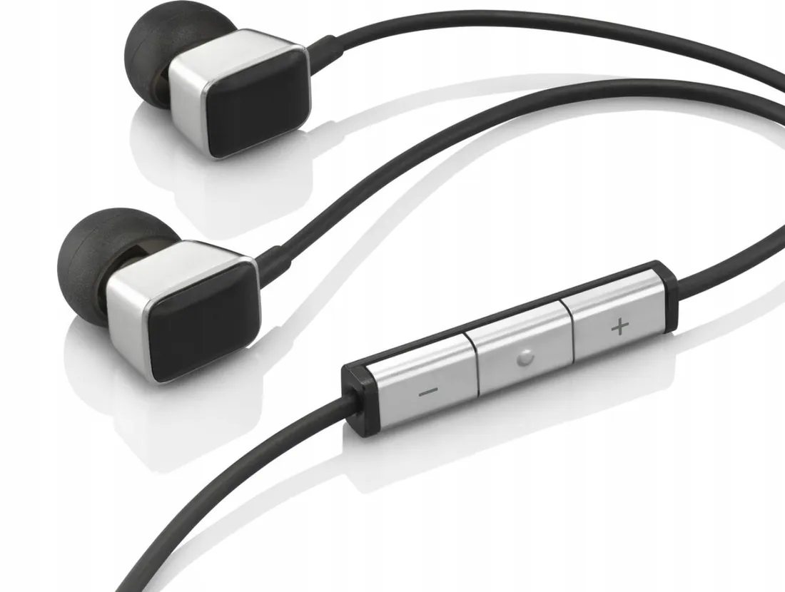 sluchawki-douszne-harman-kardon-ae