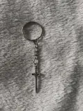 brelok-breloczek-srebrny-miecz