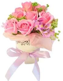 bukiet-kwiaty-mydlane-pachnace-na-prezent-upominek-urodziny-imieniny-roze