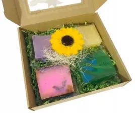 box-pudelko-z-naturalnymi-mydlami-4szt-pieknie-pachna-na-prezent-upominek