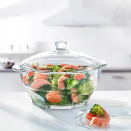 szklana-waza-z-pokrywka-na-zupe-barszcz-swieta-rosol-luminarc-25-l