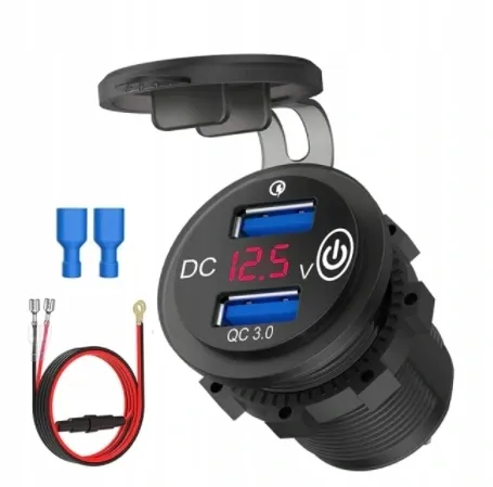 ladowarka-samochodowa-usb-3000-ma-kolor-czarny-zlacza-usb