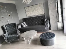 zestaw-manchester-wersalka-sofa-rozkladana-kanapa-fotel-uszak-i-pufa