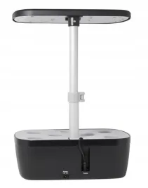 hydroponiczny-system-do-uprawy-roslin-za-lampa-led