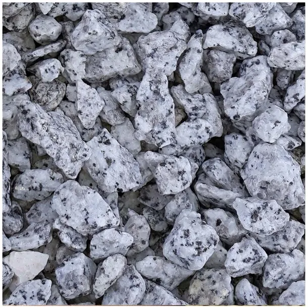 grys-granitowy-dalmatynczyk-16-22mm-kamienie-ogrodowe-ozdobne-20kg-waga-1-kg