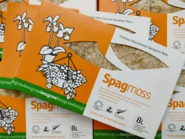 mech-torfowiec-sphagnum-besgrow-spagmoss-8-l-100g