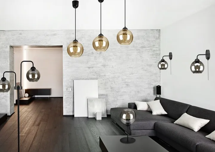 szklana-lampa-wiszaca-sufitowa-zyrandol-kula-led