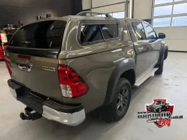 zabudowa-paki-premium-hardtop-szyby-przesuwne-toyota-hilux-2015-4x4