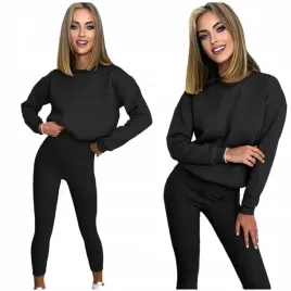 dresy-damskie-komplety-bluza-wkladana-przez-glowe-legginsy-prazkowane