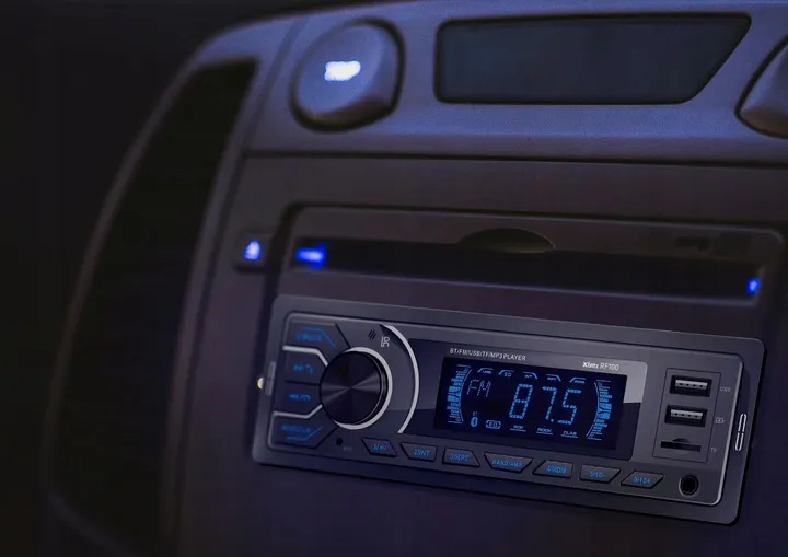 xblitz-rf100-radio-samochodowe-bluetooth-usb-x2-micro-sd-multicolor-pilot-w-zestawie-brak-informacji