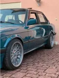 bmw-e30-nakladki-na-progi-is-kolor-czarny