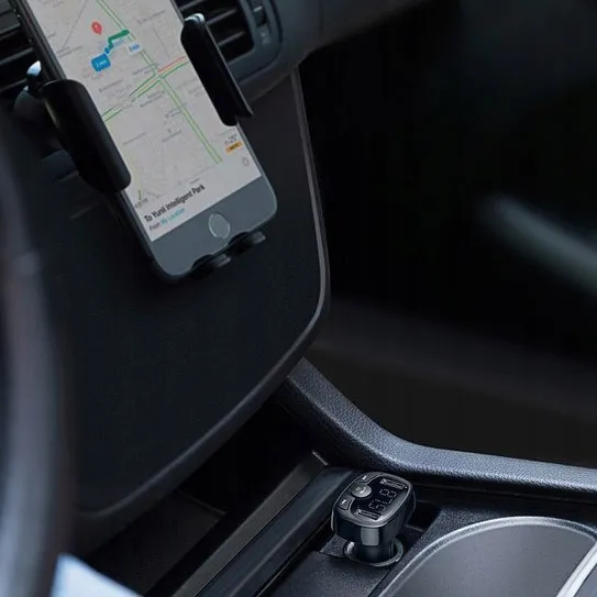 baseus-transmiter-fm-bluetooth-usb-a-ladowarka-stan-nowy