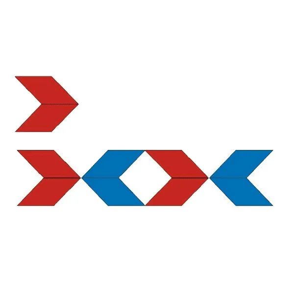 mozaika-w-drewnianym-pudelku-projektant-brak-informacji