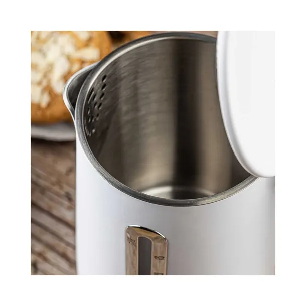 61568-marka-klausberg