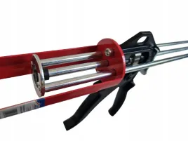 mocny-wyciskacz-do-mas-z-potrojna-prowadnica-240mm