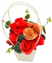 kwiaty-mydlane-czerwone-dzien-zony-mamy-ukochanej-box-bukiet-koszyk