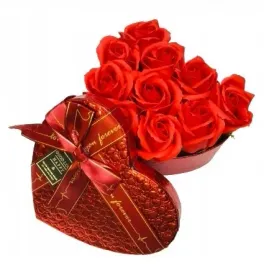 serce-roza-czerwona-mydlana-pachnie-na-prezent-walentynki-kobiet-urodziny