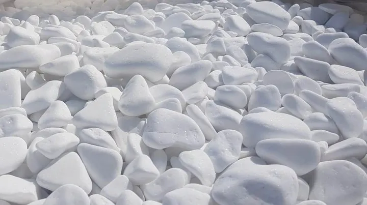 kamien-bialy-thassos-otoczak-1-2cm-kamien-dekoracyjny-do-ogrodu-20kg