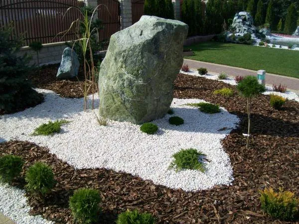 kamien-bialy-thassos-otoczak-1-2cm-kamien-dekoracyjny-do-ogrodu-20kg-stan-nowy