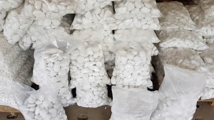 kamien-bialy-thassos-otoczak-1-2cm-kamien-dekoracyjny-do-ogrodu-20kg-stan-opakowania-oryginalne-kod-producenta-565132