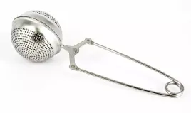 zaparzacz-do-herbaty-metalowa-kula-ze-szczypcami-srednica-5-cm