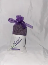 woreczki-lawendowe-20g-naturalny-susz-pachnaca-zawieszka-lawenda-do-szafy