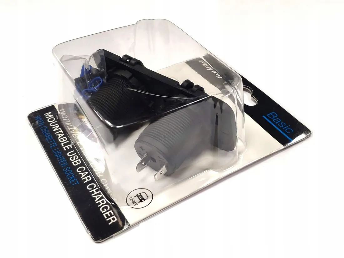 ladowarka-samochodowa-2xusb-31a-12v-24v-gniazdo