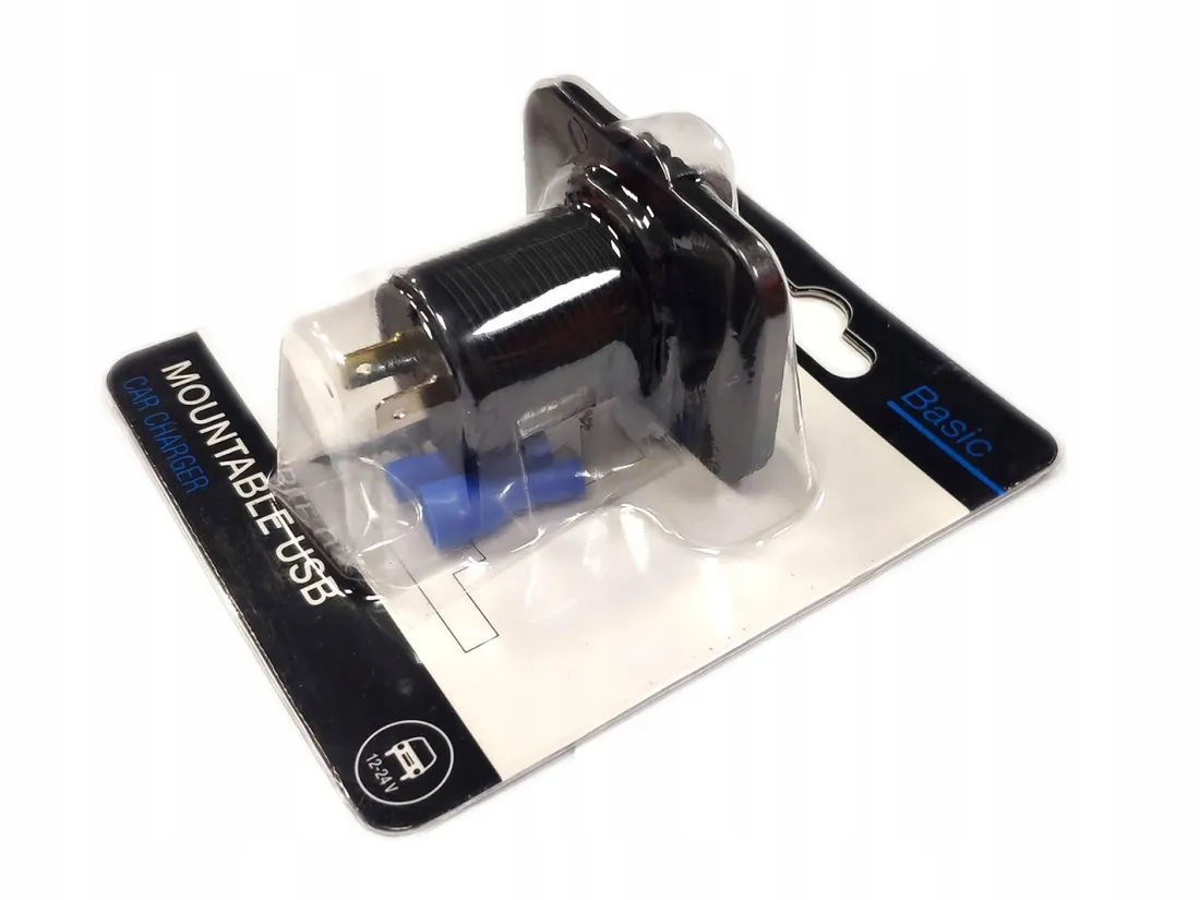 ladowarka-samochodowa-panel-2xusb-31a-12v-24v-stan-nowy