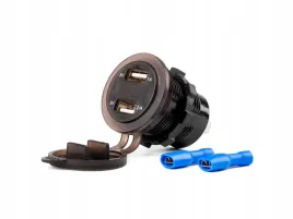 gniazdo-samochodowe-ladowarka-2x-usb-woltomierz