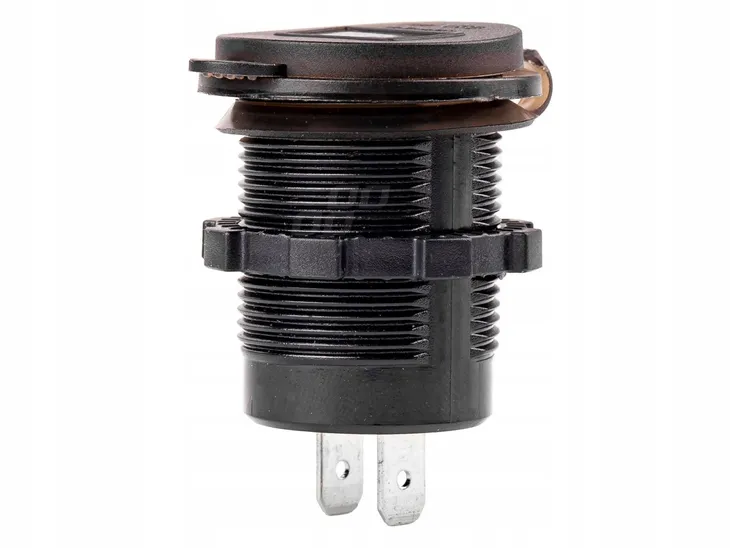 gniazdo-samochodowe-ladowarka-2x-usb-woltomierz-producent-amio