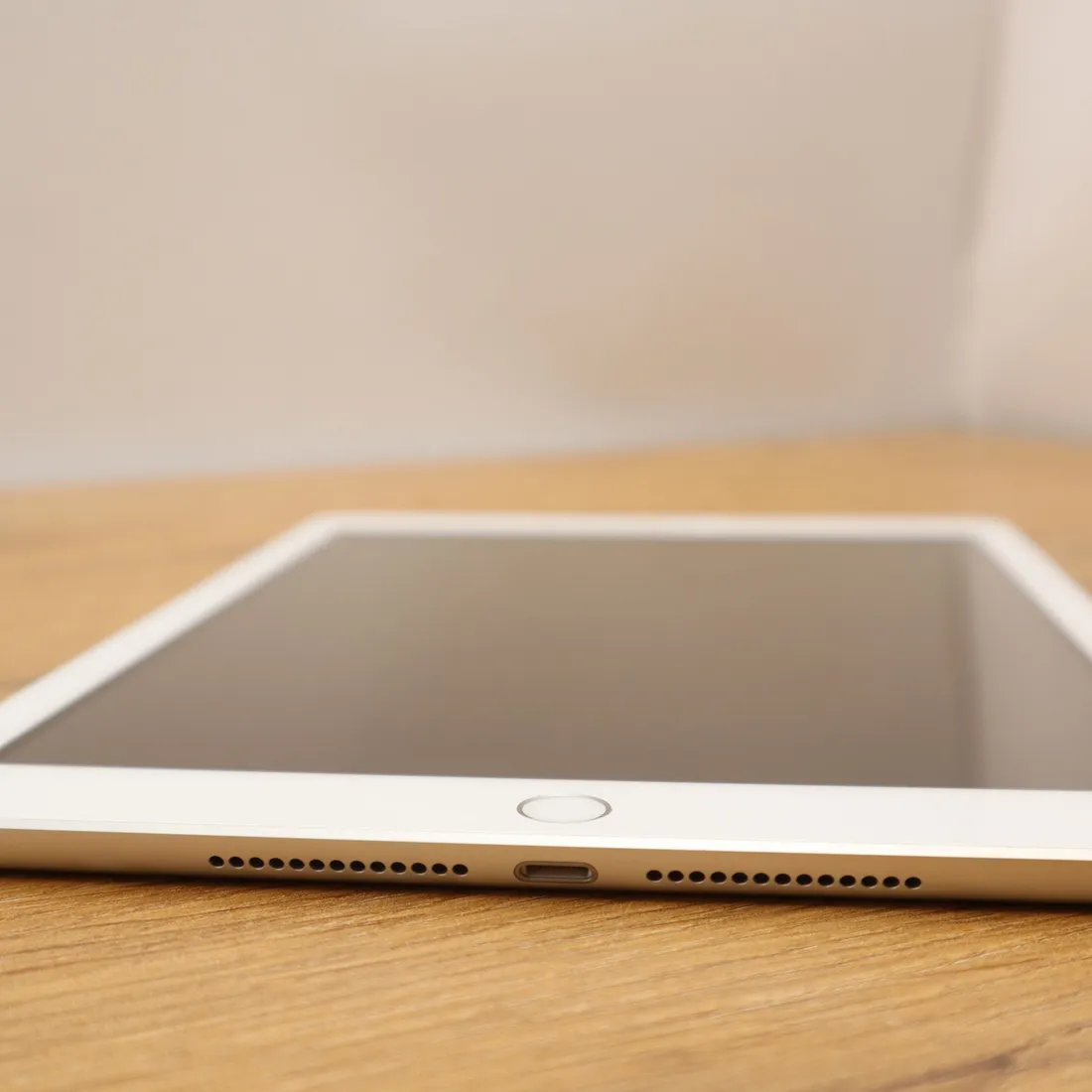 tablet-apple-ipad-6-a1954-cellular-32gb-silver-97