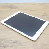 tablet-apple-ipad-6-a1954-cellular-32gb-silver-97-material-tworzywo-sztuczne-szklo