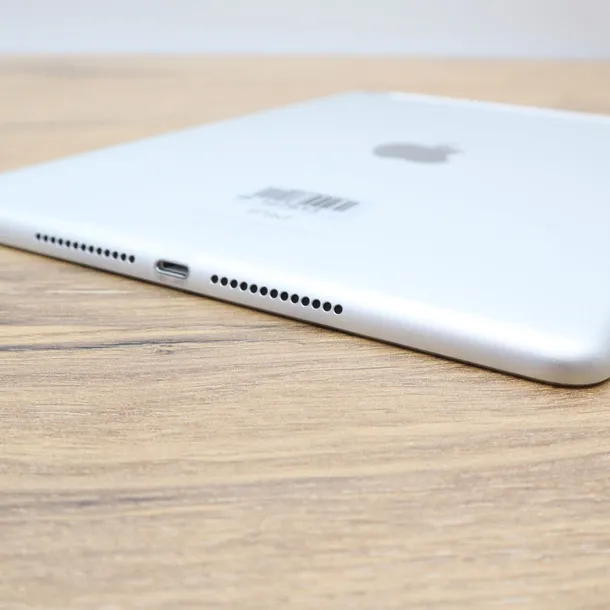 tablet-apple-ipad-6-a1954-cellular-32gb-silver-97-wysokosc-produktu-7-5-mm