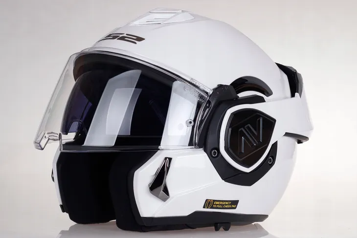 kask-motocyklowy-szczekowy-ls2-ff906-advant-solid-white-xl
