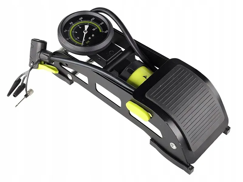 pompka-nozna-jednotlokowa-z-analogowym-cisnieniomierzem-max-11-bar-160-p