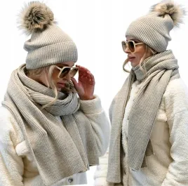 bezowy-komplet-damski-czapka-z-pomponem-duzy-szalik-szal-zestaw