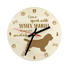 sussex-spaniel-zegar-z-psem-drewniany-zegar-z-grawerem-personalizowany