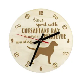 chesapeake-bay-retriever-zegar-z-psem-drewniany-zegar-z-grawerem-person