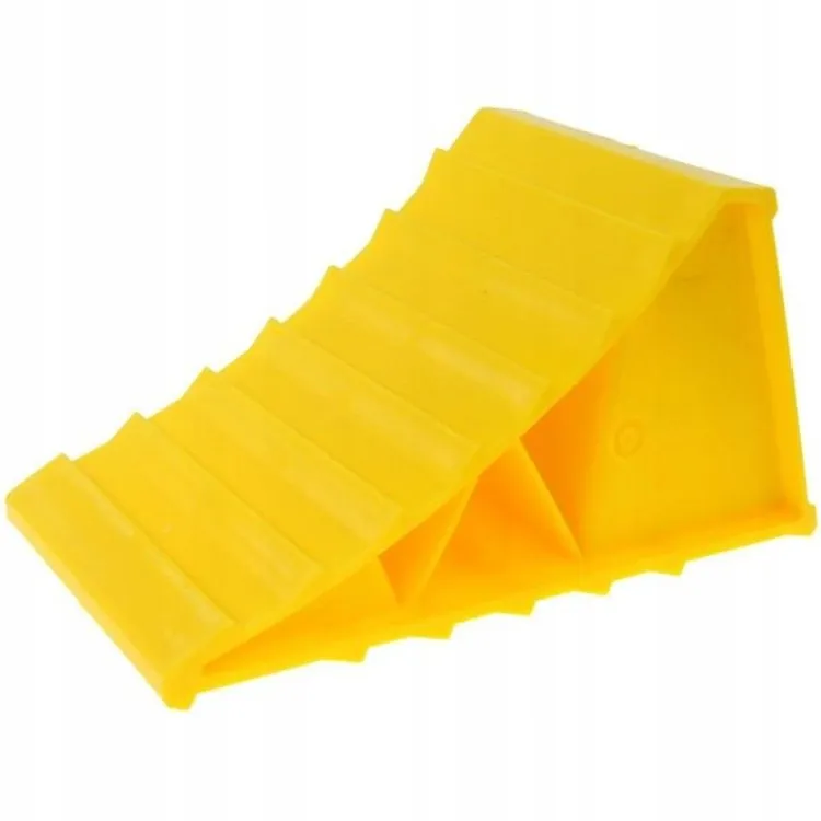 klin-pod-kolo-plastikowy