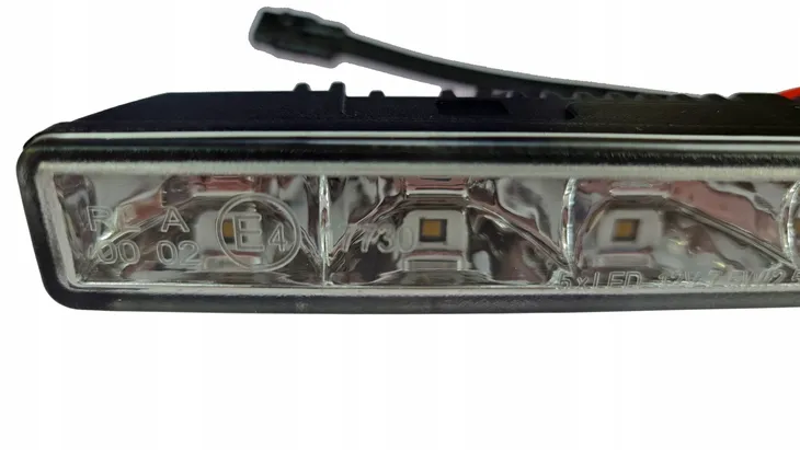 m-tech-lampy-dzienne-drle-901h-jakosc-czesci-zgodnie-z-gvo-q-oryginal-z-logo-producenta-czesci-oem-oes