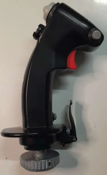 joystick-thrustmaster-hotas-warthog-flight-stick-producent-thrustmaster
