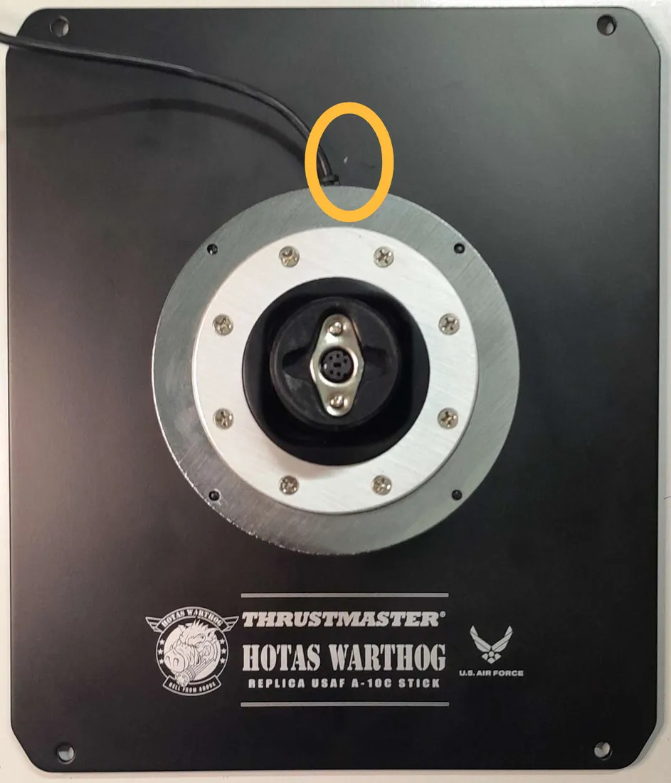 joystick-thrustmaster-hotas-warthog-flight-stick