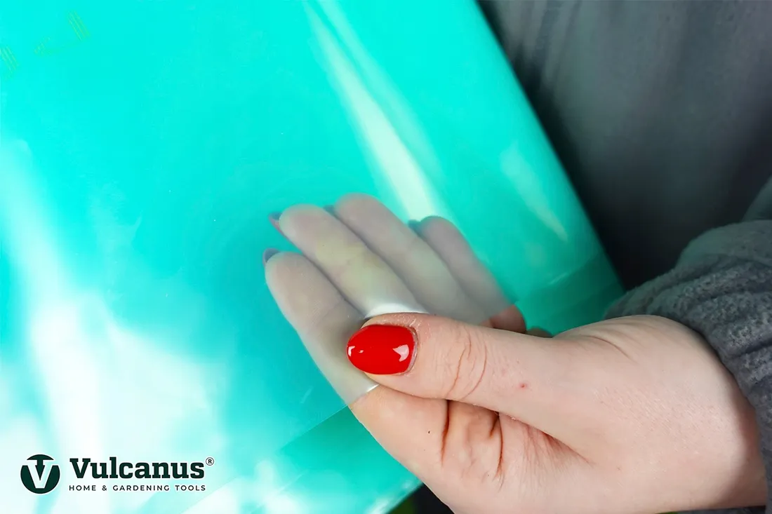 folia-tunelowa-uv4-ogrodnicza-szer-6m-dl-10m-na-tunel-warzywa-4-sezonowa