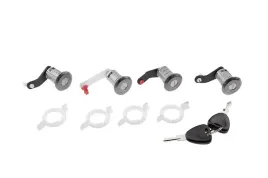 wkladka-zamka-drzwi-tyl-renault-master-ii-1997-1998-1999-2000-2001-2002