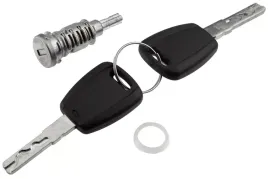 wkladka-zamka-drzwi-przednich-fiat-500l-2012-2013-2014-2015