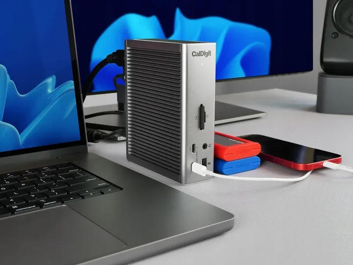 caldigit-ts4-thunderbolt-station-4-stacja-dokujaca-szerokosc-siedziska-1-cm