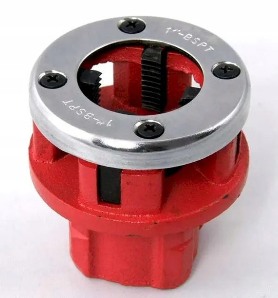 gwintownica-reczna-do-rur-z-grzechotka-narzynka-marka-silvertools